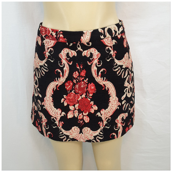 FOREVER 21, Embroidered Skirt, size Large - Picture 3 of 8